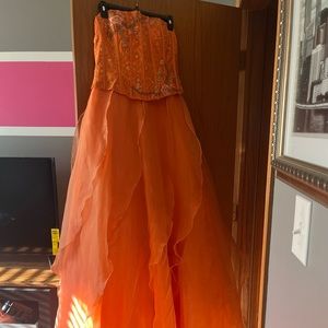 Jovani prom/quince dress size 12. Worn once